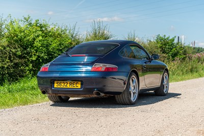 Lot 64 - 1998 Porsche 911 Carrera