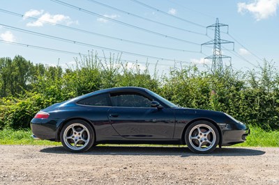 Lot 64 - 1998 Porsche 911 Carrera