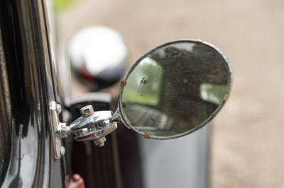 Lot 29 - 1933 Austin 10/4 Saloon