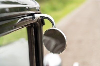 Lot 29 - 1933 Austin 10/4 Saloon