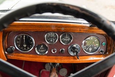 Lot 29 - 1933 Austin 10/4 Saloon