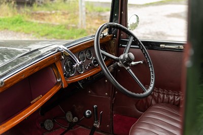 Lot 29 - 1933 Austin 10/4 Saloon