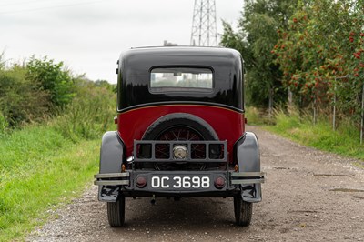 Lot 29 - 1933 Austin 10/4 Saloon