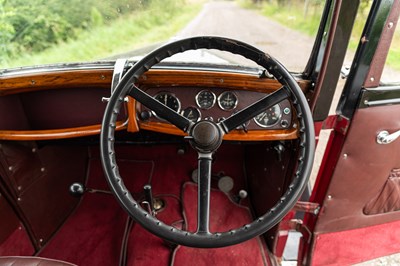 Lot 29 - 1933 Austin 10/4 Saloon