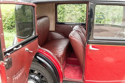 Lot 29 - 1933 Austin 10/4 Saloon