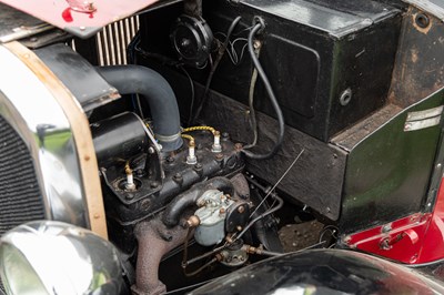 Lot 29 - 1933 Austin 10/4 Saloon