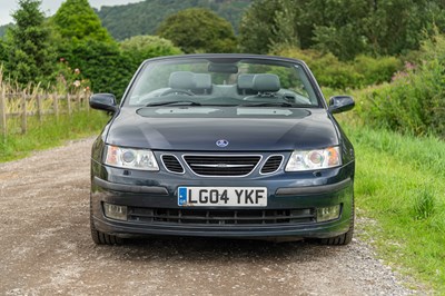 Lot 101 - 2004 SAAB 9-3 Vector Convertible