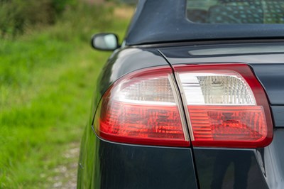 Lot 101 - 2004 SAAB 9-3 Vector Convertible