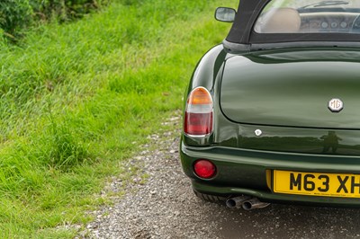 Lot 82 - 1994 MG RV8