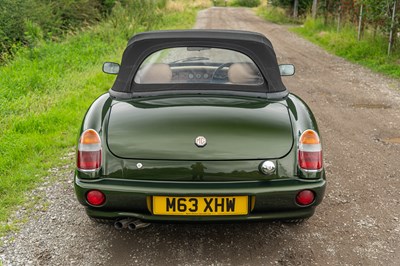 Lot 82 - 1994 MG RV8