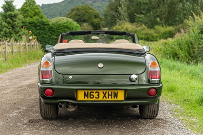 Lot 82 - 1994 MG RV8