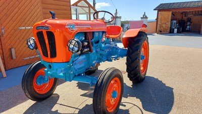 Lot 86 - 1966 Lamborghini 1R Tractor