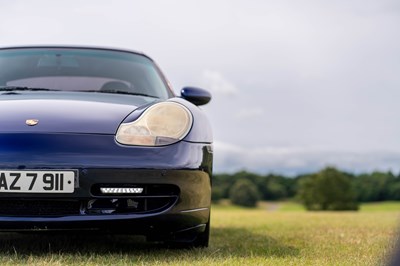 Lot 65 - 2001 Porsche 911 Carrera 2