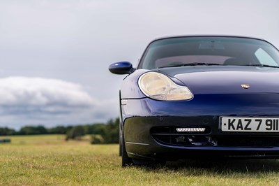 Lot 65 - 2001 Porsche 911 Carrera 2