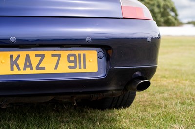 Lot 65 - 2001 Porsche 911 Carrera 2