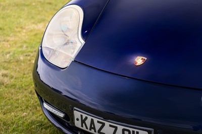 Lot 65 - 2001 Porsche 911 Carrera 2