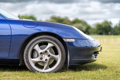 Lot 65 - 2001 Porsche 911 Carrera 2