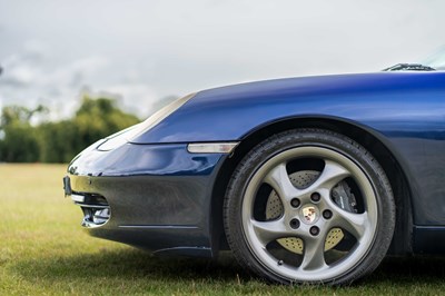 Lot 65 - 2001 Porsche 911 Carrera 2