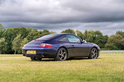 Lot 65 - 2001 Porsche 911 Carrera 2