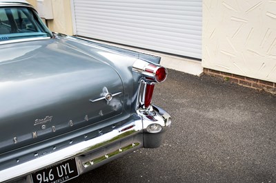 Lot 32 - 1958 Oldsmobile 98