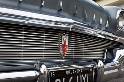 Lot 32 - 1958 Oldsmobile 98