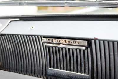 Lot 32 - 1958 Oldsmobile 98