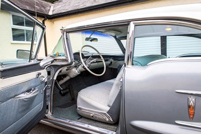 Lot 32 - 1958 Oldsmobile 98