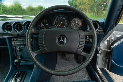 Lot 60 - 1977 Mercedes SL350