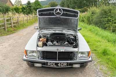 Lot 60 - 1977 Mercedes SL350