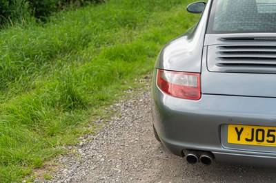 Lot 66 - 2005 Porsche 911 Carrera 2S