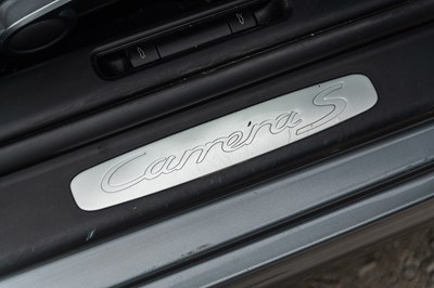 Lot 66 - 2005 Porsche 911 Carrera 2S