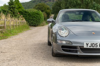 Lot 66 - 2005 Porsche 911 Carrera 2S