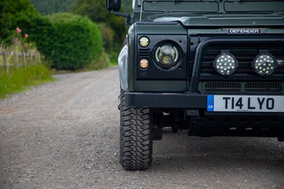 Lot 25 - 2004 Land Rover Defender TD5