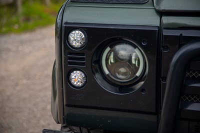 Lot 25 - 2004 Land Rover Defender TD5