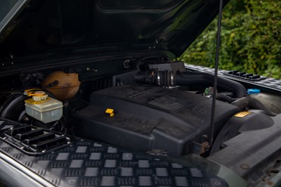 Lot 25 - 2004 Land Rover Defender TD5