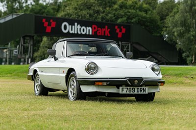 Lot 102 - 1989 Alfa Romeo Spider