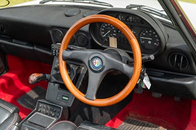 Lot 102 - 1989 Alfa Romeo Spider