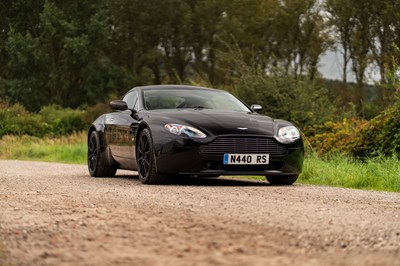 Lot 61 - 2005 Aston Martin V8 Vantage