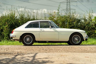 Lot 28 - 1968 MGC GT