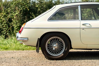 Lot 28 - 1968 MGC GT