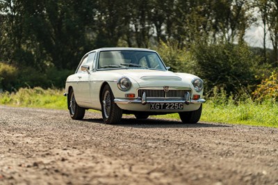 Lot 28 - 1968 MGC GT