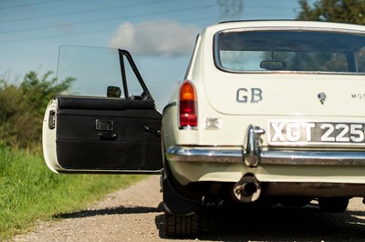 Lot 28 - 1968 MGC GT