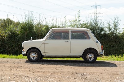 Lot 1 - 1963 Austin Mini Super Deluxe