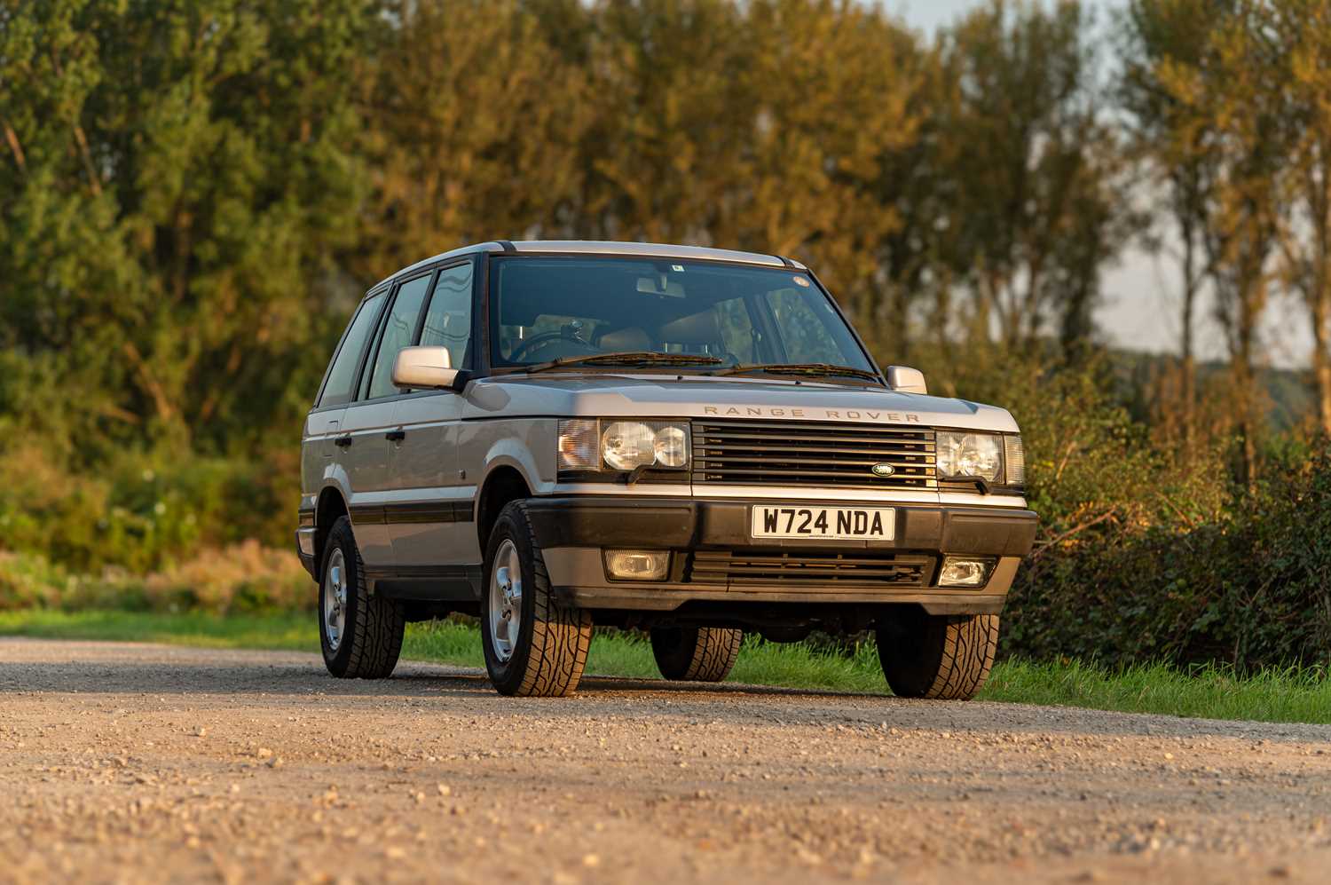 Lot 13 - 2000 Range Rover 4.0 SE