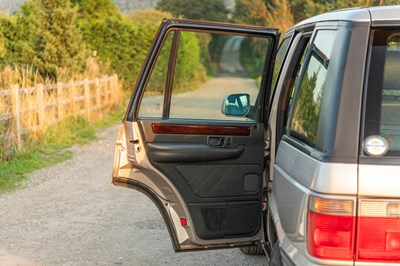 Lot 13 - 2000 Range Rover 4.0 SE