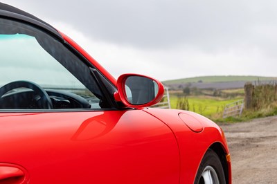 Lot 69 - 2000 Porsche Boxster