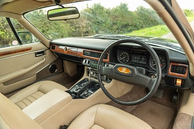 Lot 52 - 1986 Jaguar XJS V12 HE