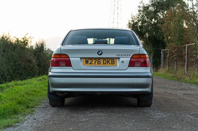 Lot 33 - 2000 BMW 520i SE