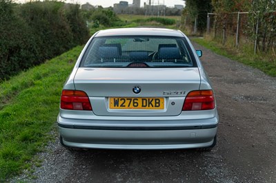 Lot 33 - 2000 BMW 520i SE