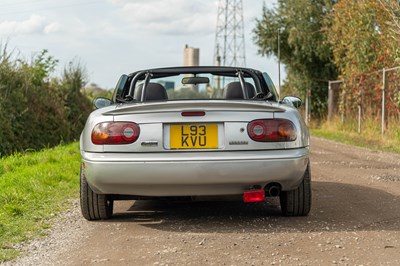 Lot 19 - 1992 Mazda MX5 Eunos Roadster